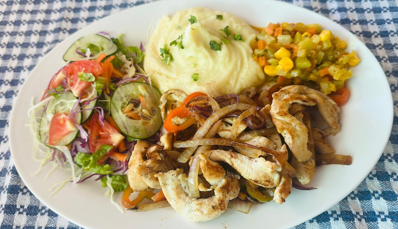 Fajitas de pollo o res